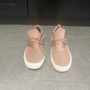 Steve Madden Slip Ons